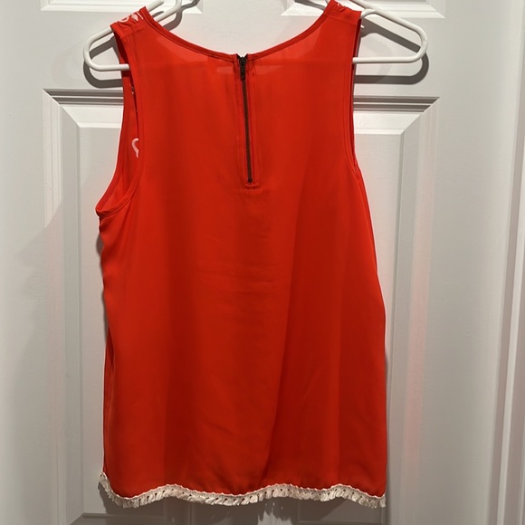 Embroidered tank top with fringe - Picture 3 of 4